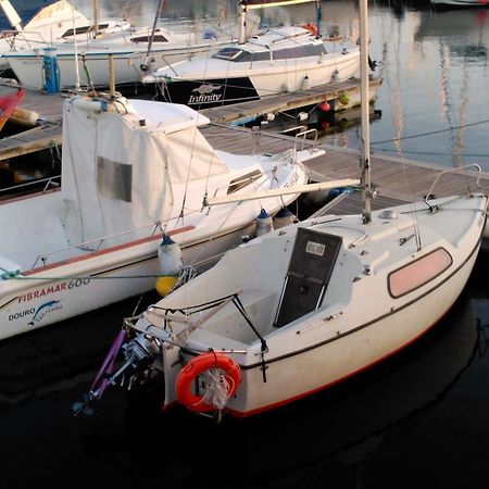 Vrs - Low Cost Beach Boat Hotel Leça da Palmeira Exterior foto